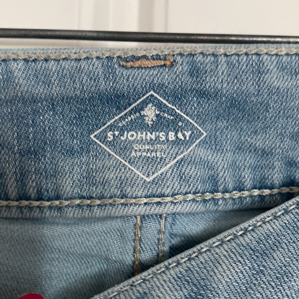 Jeans! - Picture 3 of 5